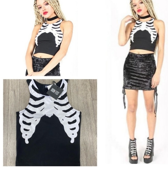 Iron Fist Skeleton Ribcage Cropped Tank Top - Picture 4 of 7